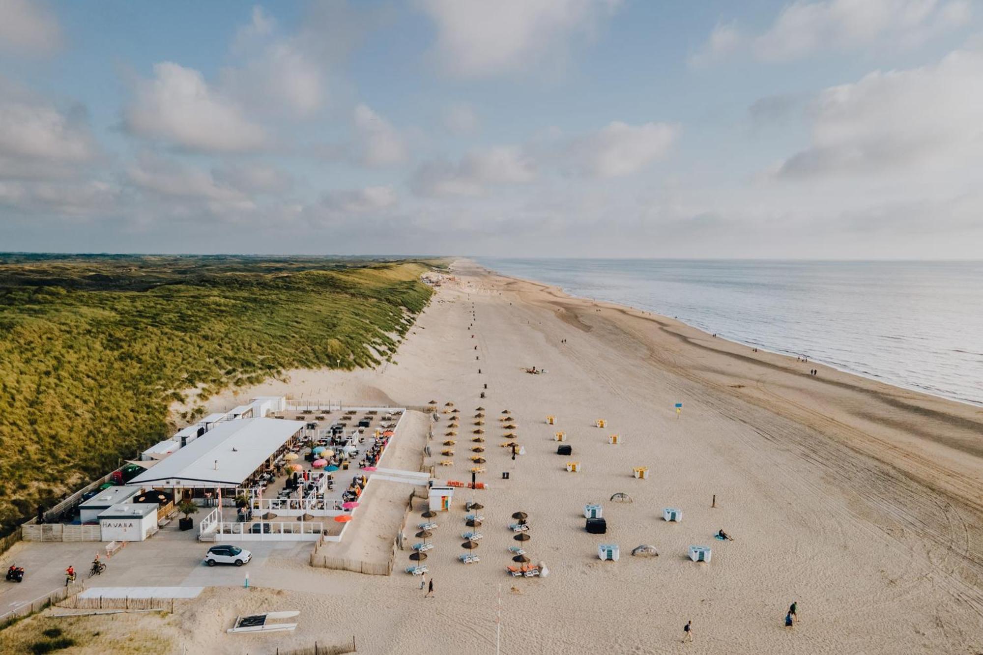 View With A Room Zandvoort With Private Parking Экстерьер фото